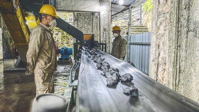 半坡选厂破碎输送系统闭路改造工作圆满完成(图1)